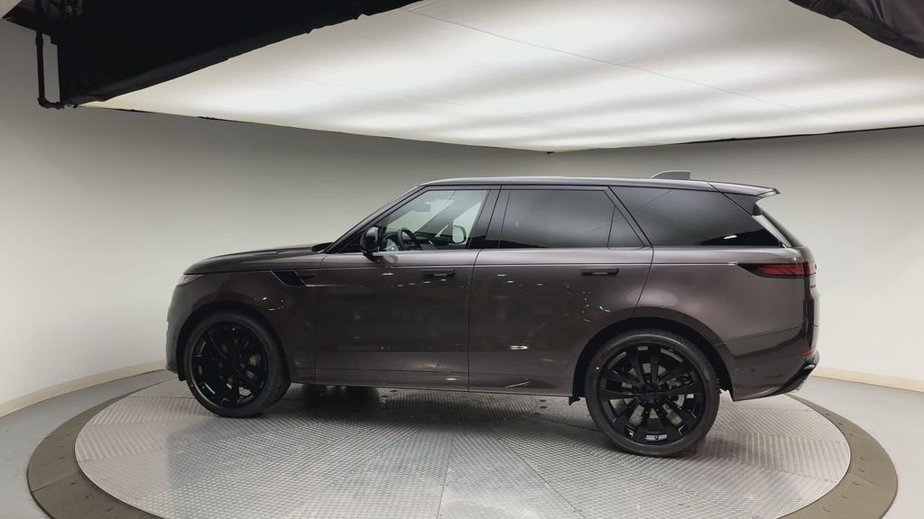 New 2026 Land Rover Range Rover Sport Dynamic SE AWD/4WD image 5