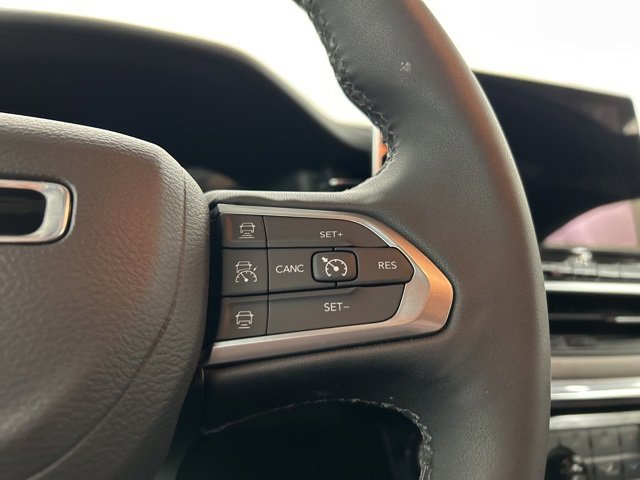 Used 2024 Jeep Compass Limited image 9