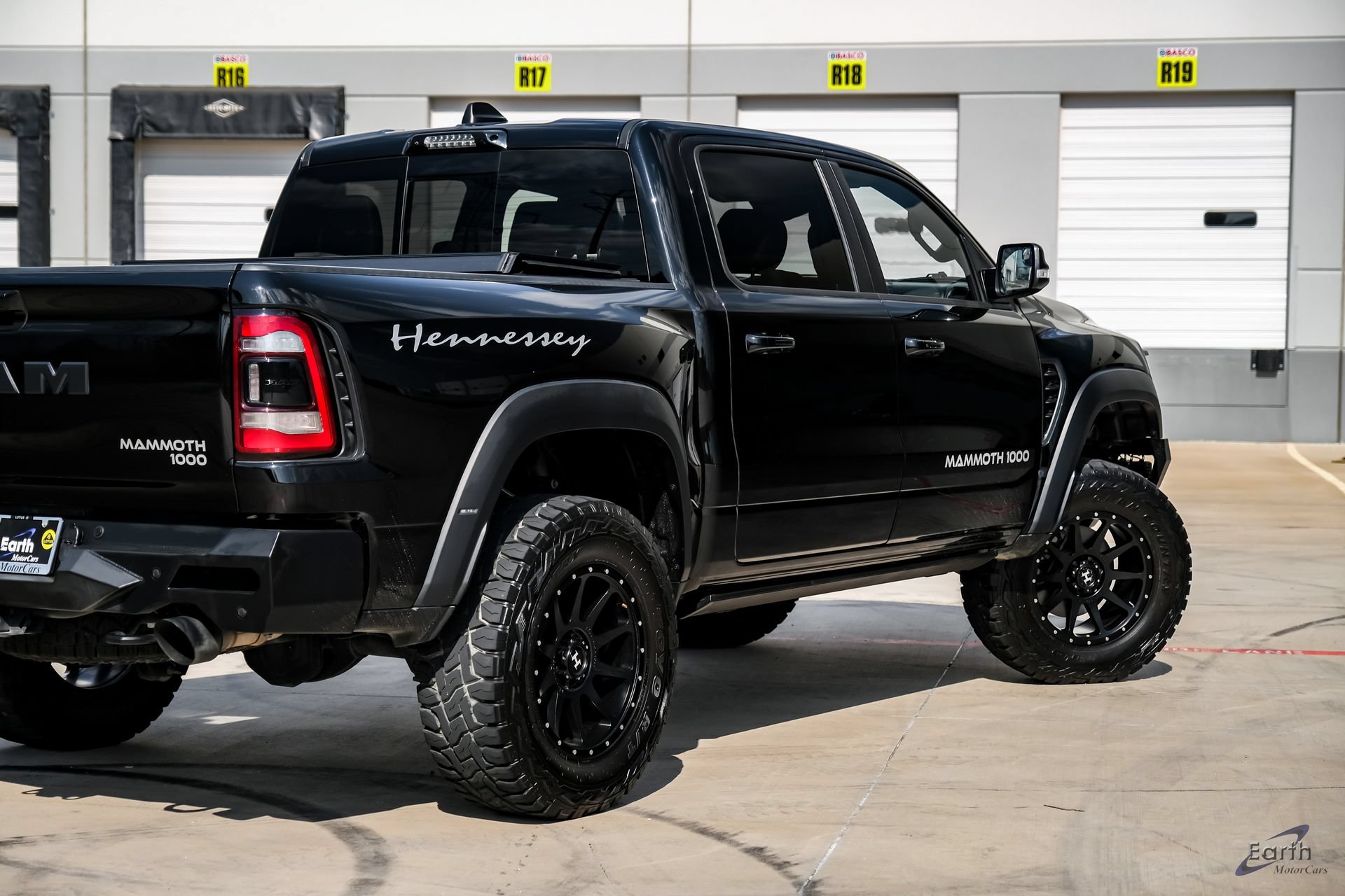 Used 2022 RAM 1500 TRX w/ TRX Level 2 Equipment Group AWD/4WD image 18