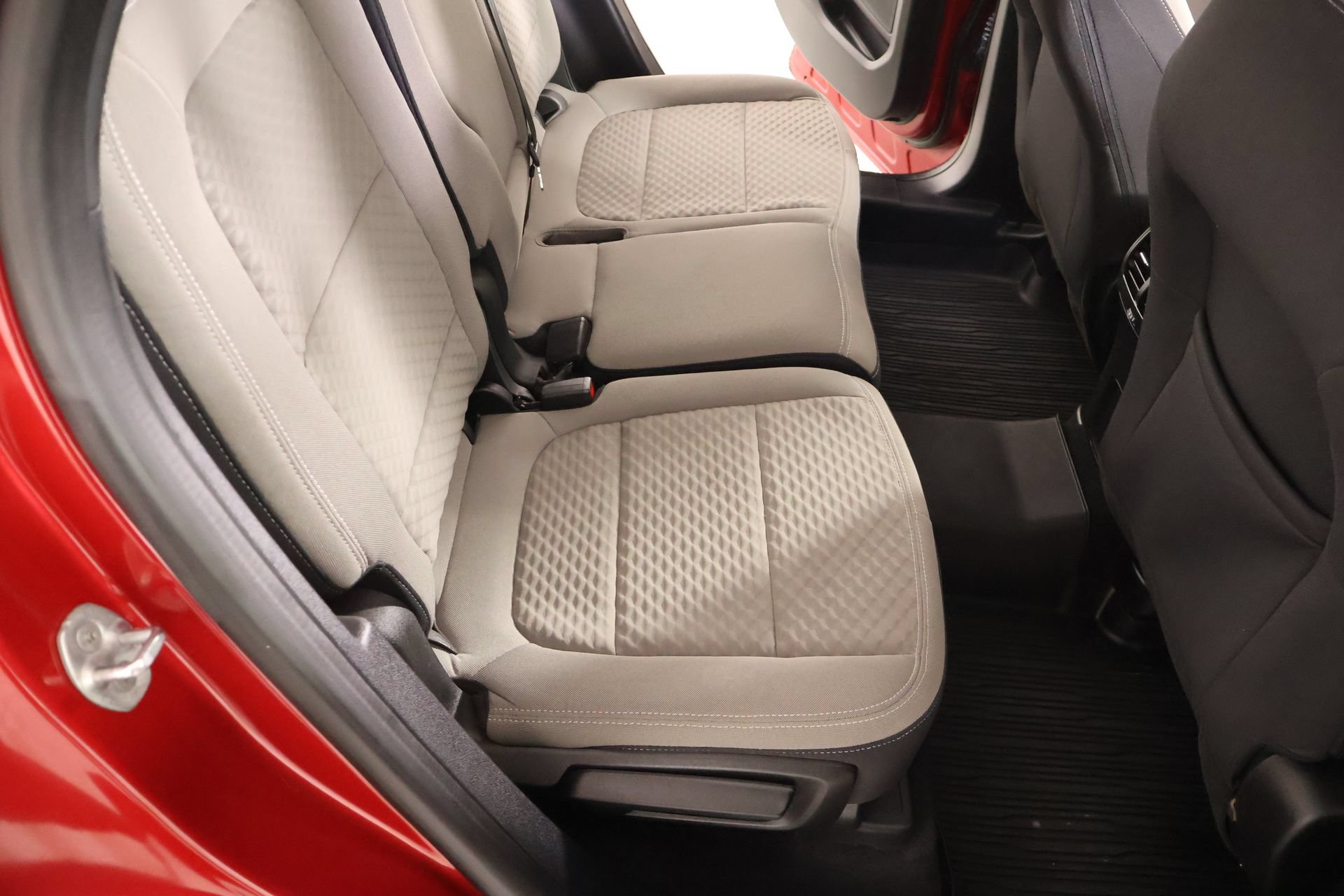 Used 2022 Ford Escape SE w/ Convenience Package FWD image 14