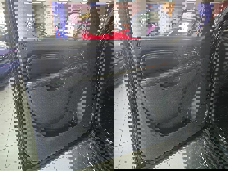 Used 2013 GMC Yukon XL Denali image 9