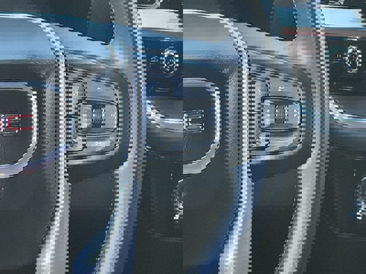 Used 2024 GMC Sierra 1500 SLT image 22