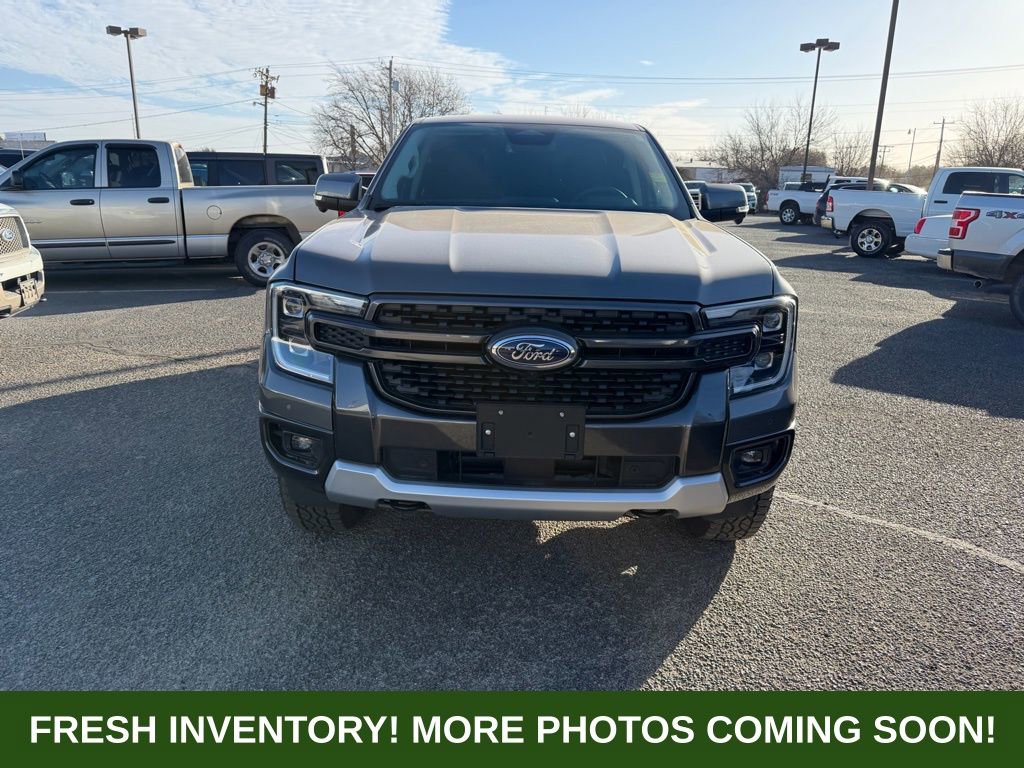 Used 2025 Ford Ranger Lariat w/ FX4 Off-Road Package image 3