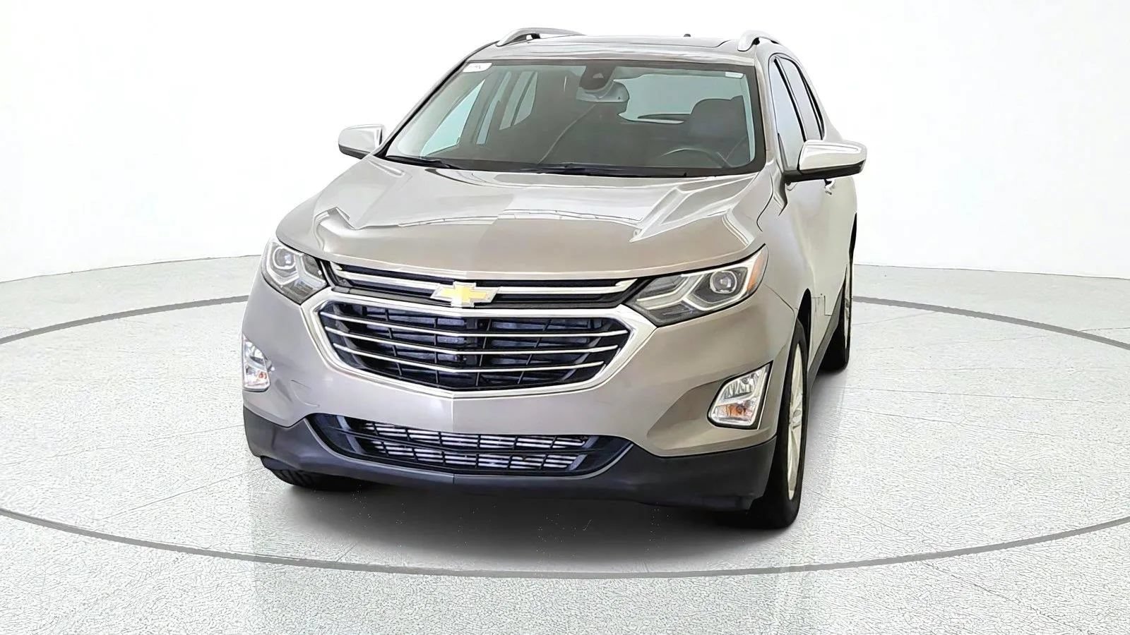 Used 2018 Chevrolet Equinox Premier AWD/4WD image 3