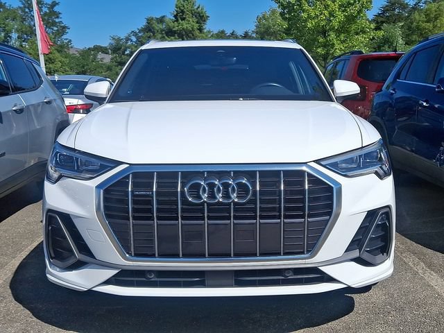 Used 2025 Audi Q3 2.0T Premium AWD/4WD image 2