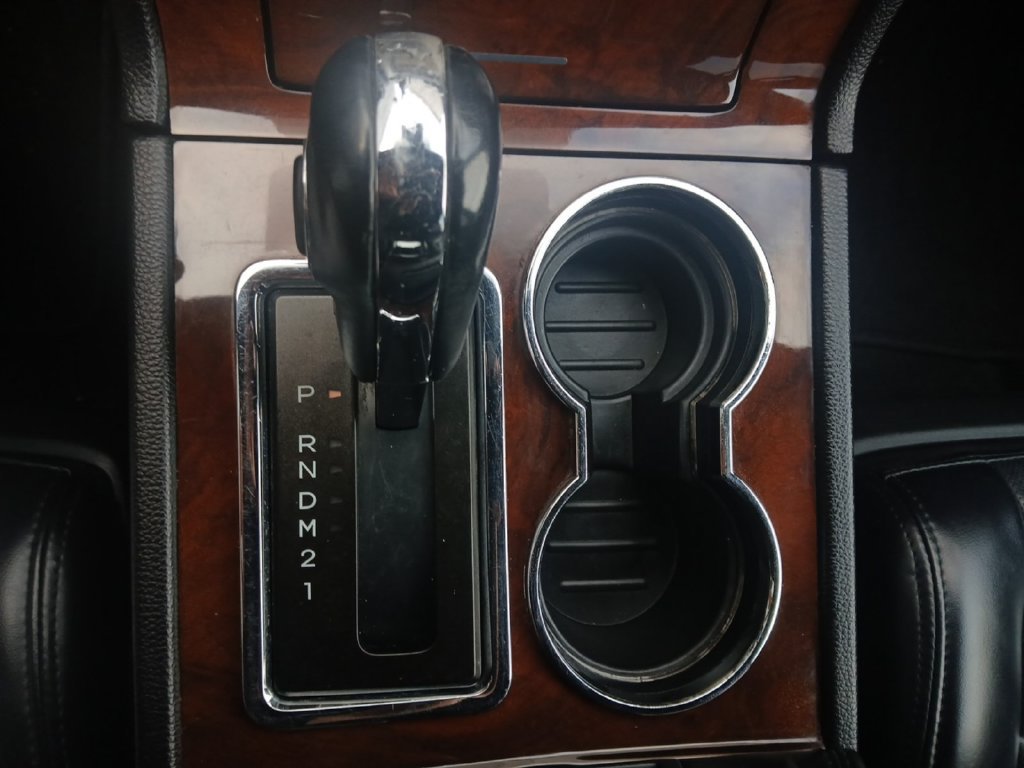Used 2017 Lincoln Navigator Select AWD/4WD image 10