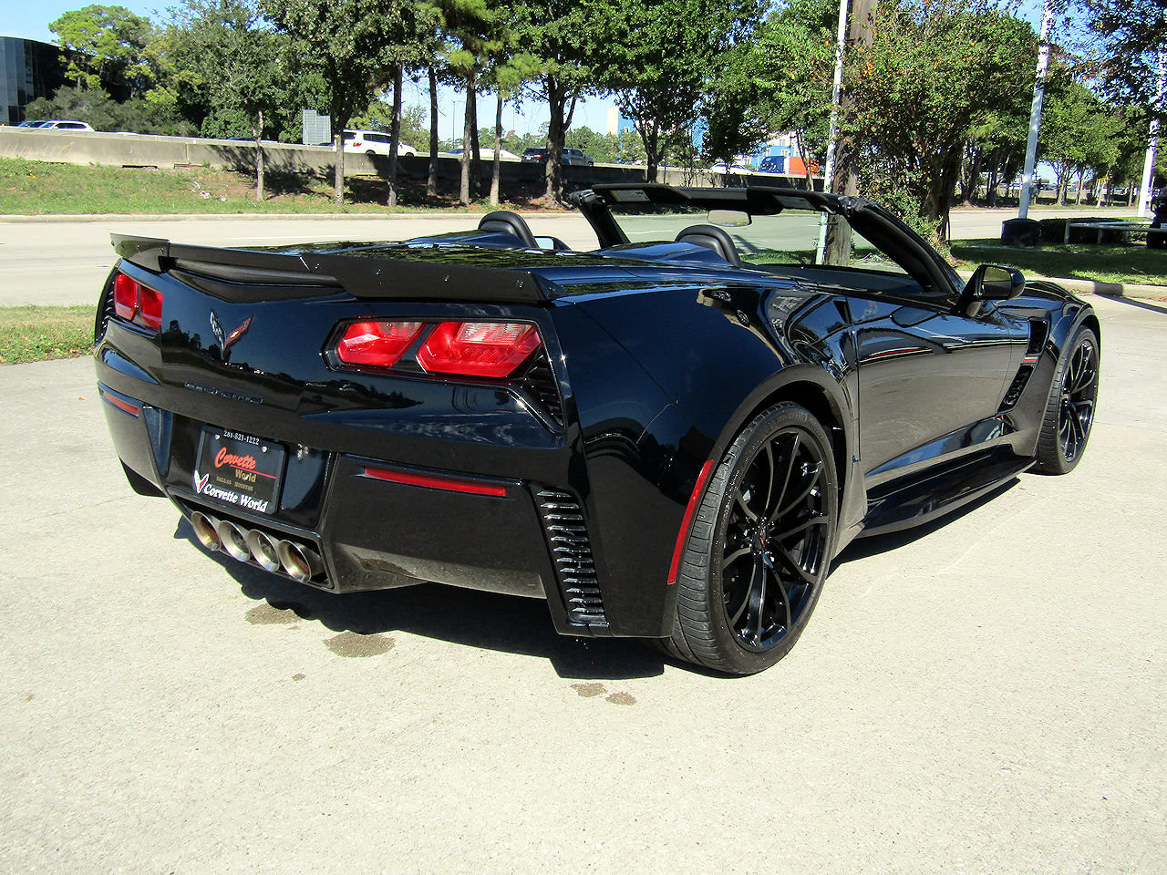 Used 2019 Chevrolet Corvette Grand Sport RWD image 5