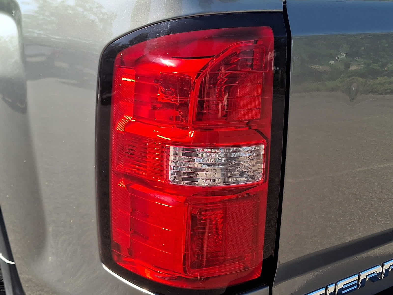 Used 2017 GMC Sierra 1500 SLE w/ SLE Value Package AWD/4WD image 11
