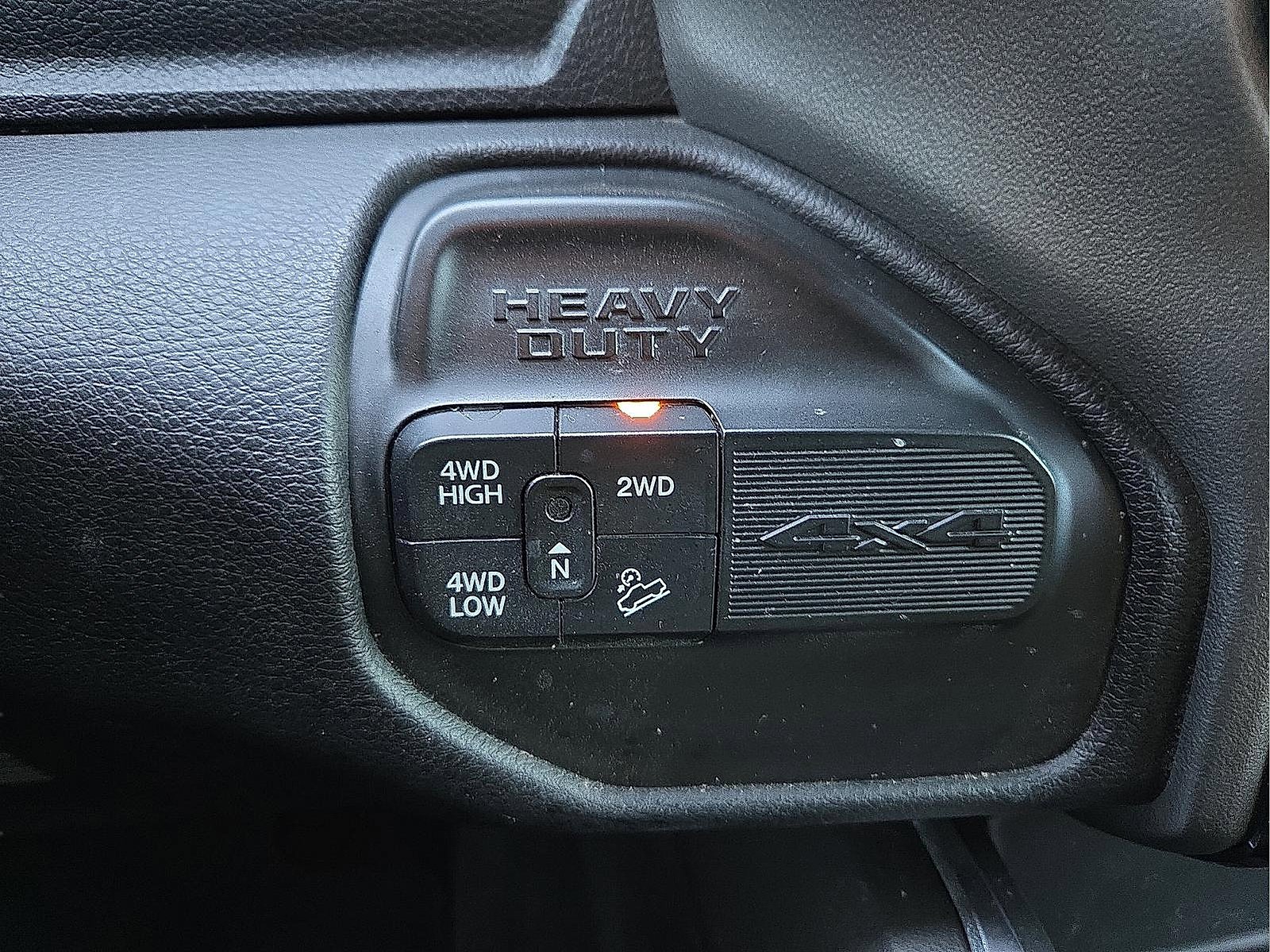 Used 2021 RAM 2500 Laramie w/ Night Edition image 21