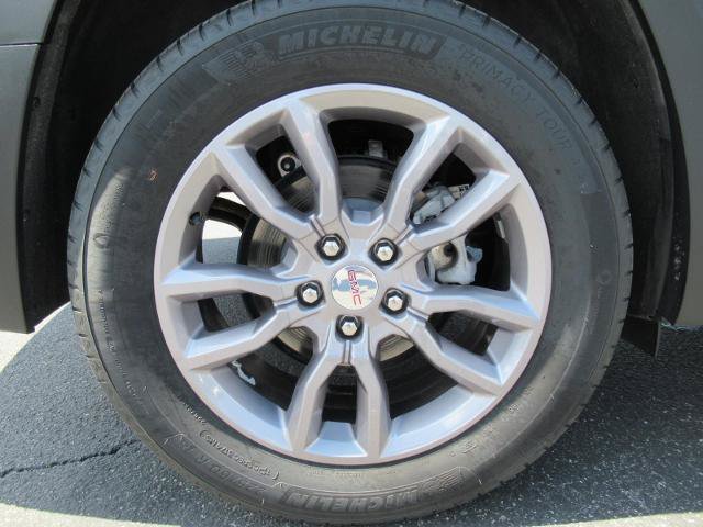 Used 2024 GMC Terrain SLT w/ Infotainment Package II AWD/4WD image 8