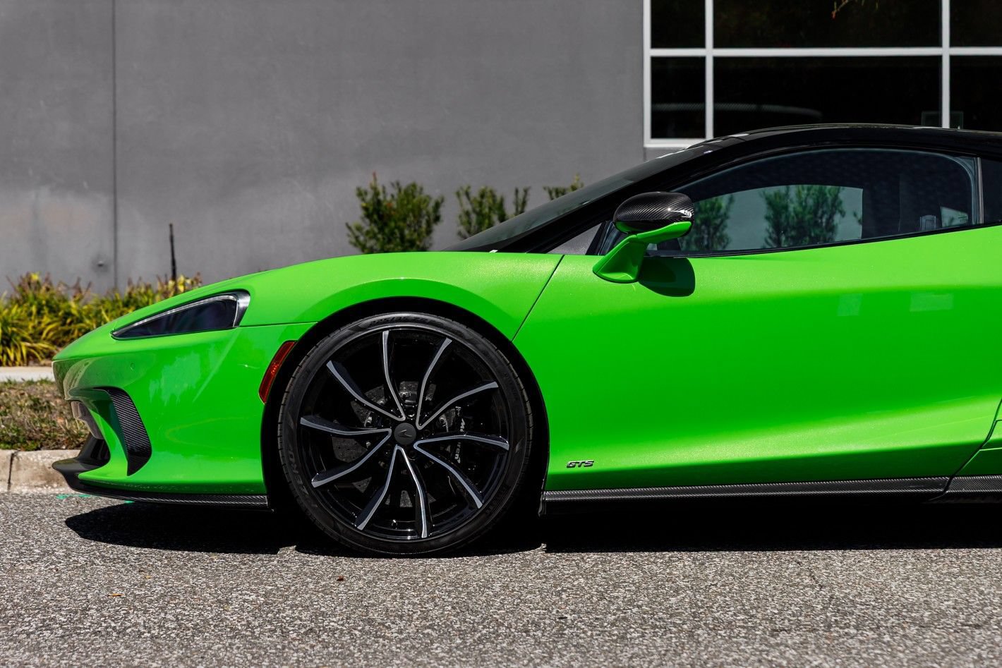 Used 2025 McLaren GTS RWD image 17