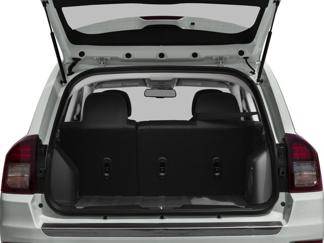 Used 2016 Jeep Compass Latitude image 15