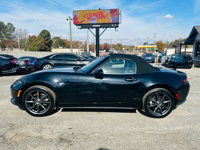 Used 2016 MAZDA MX-5 Miata Grand Touring image 3
