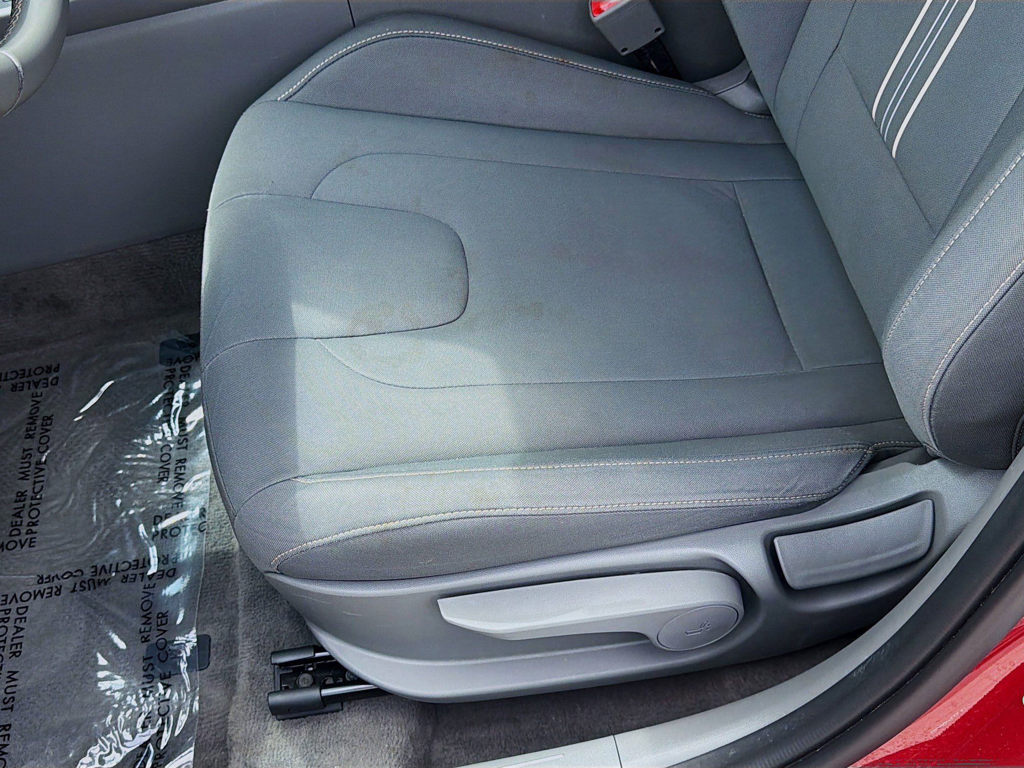 Used 2024 Hyundai Elantra SEL w/ Convenience Package FWD image 16