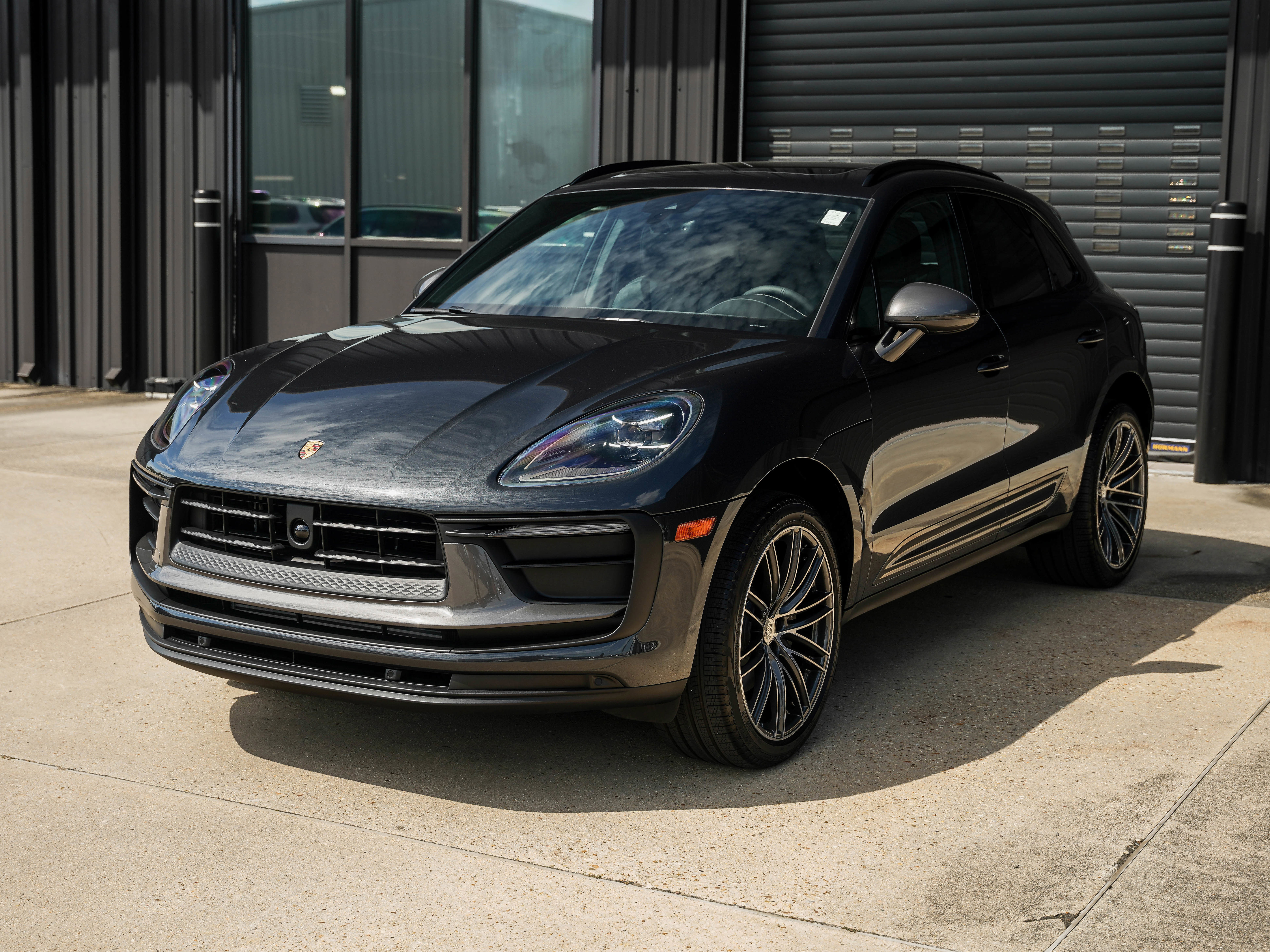 New 2026 Porsche Macan Turbo image 8