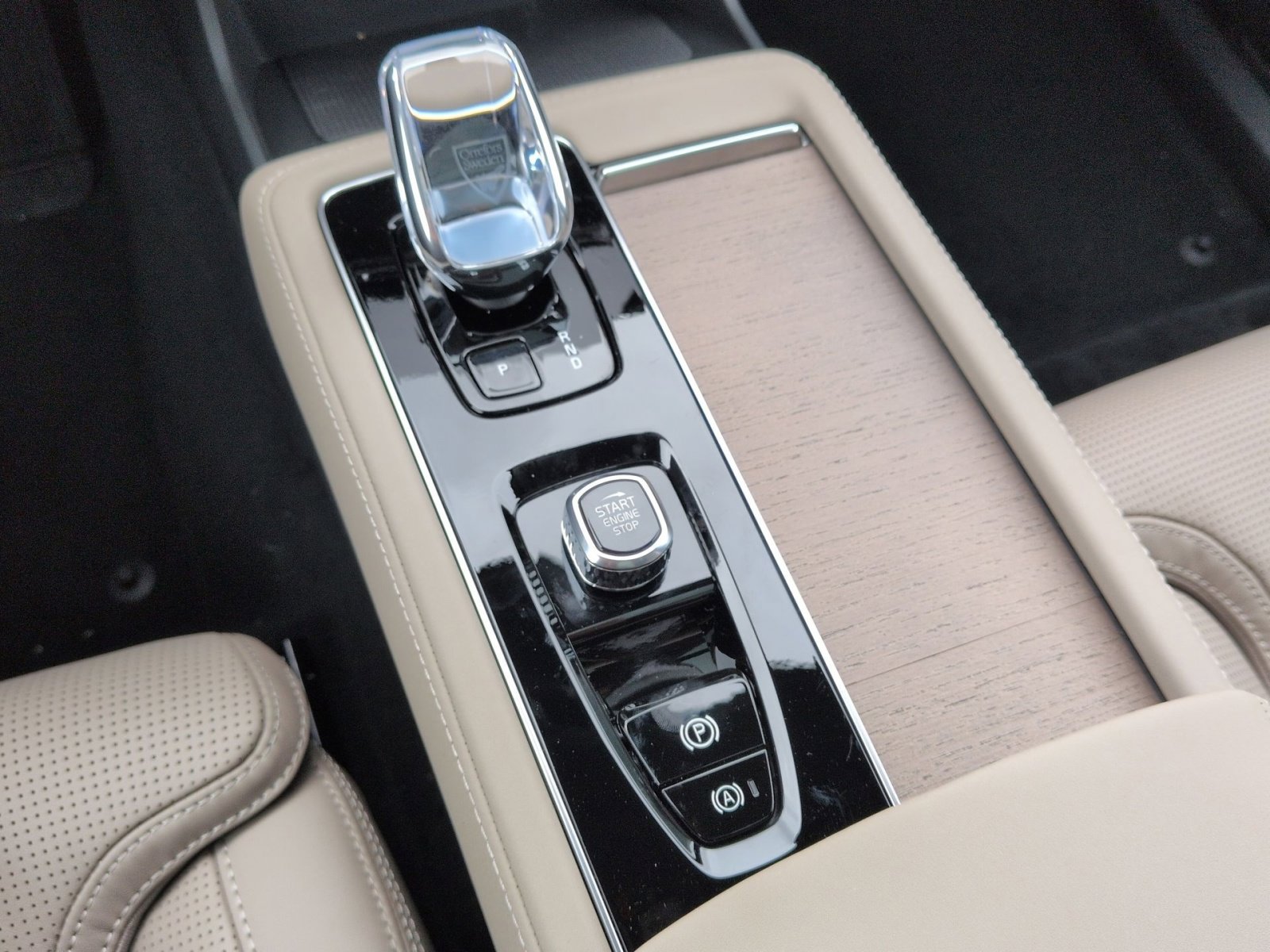 New 2026 Volvo XC90 B6 Ultra w/ Protection Package Premier image 22