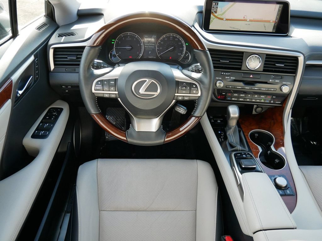 Used 2019 Lexus RX 350L AWD image 13