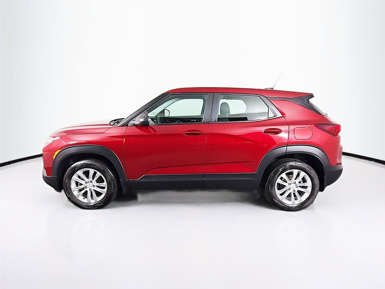 Used 2021 Chevrolet TrailBlazer LS AWD/4WD image 4