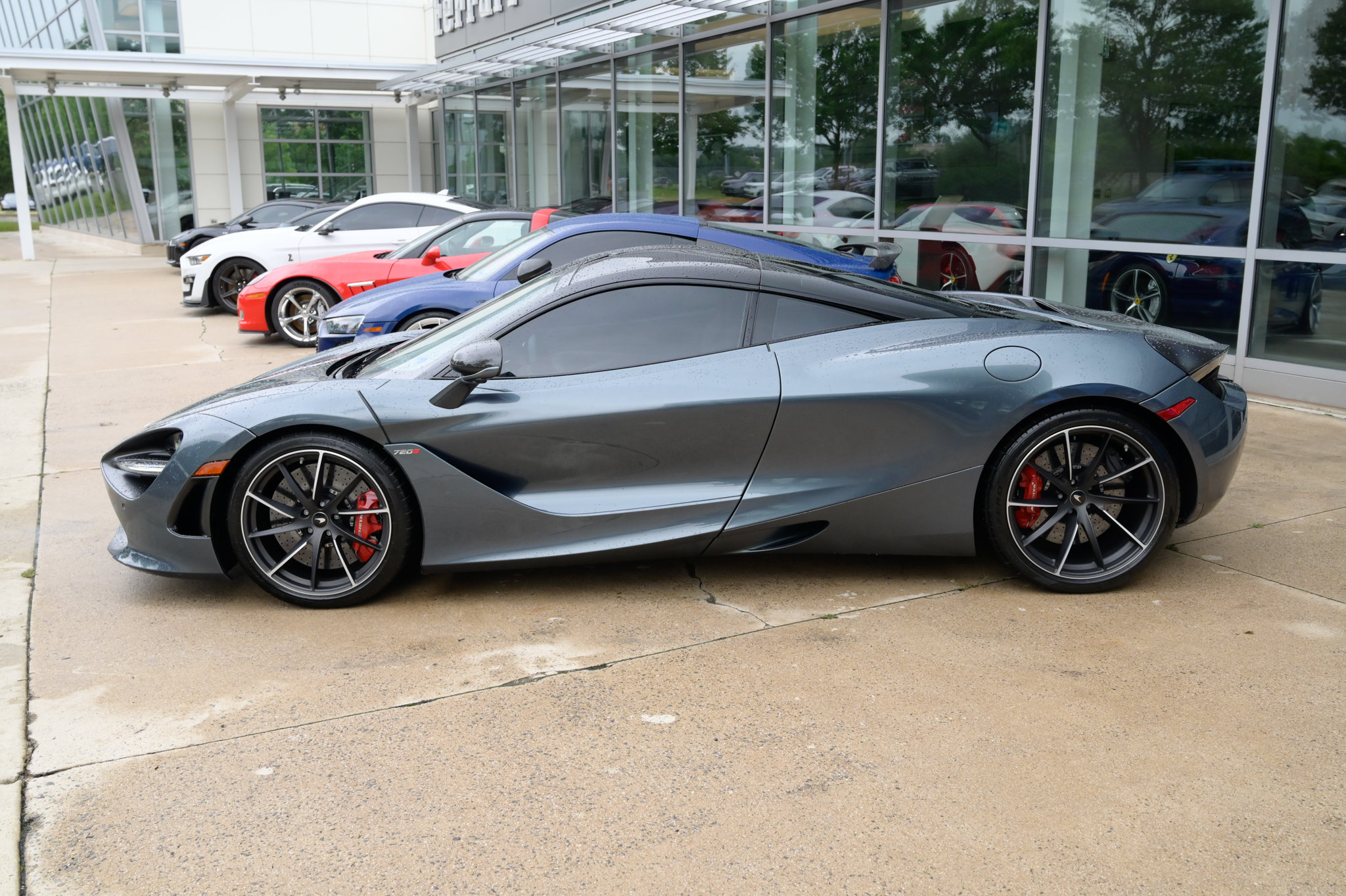 Used 2018 McLaren 720S Luxury RWD image 8