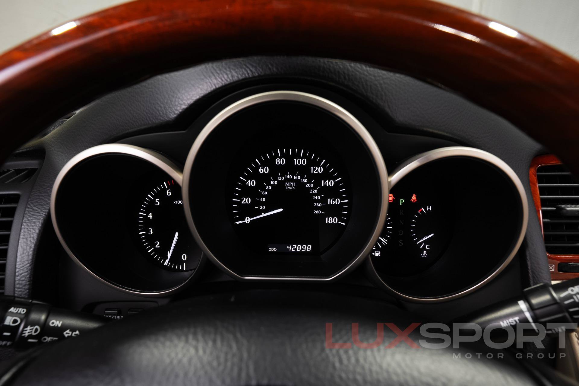 Used 2008 Lexus SC 430 Convertible RWD image 36