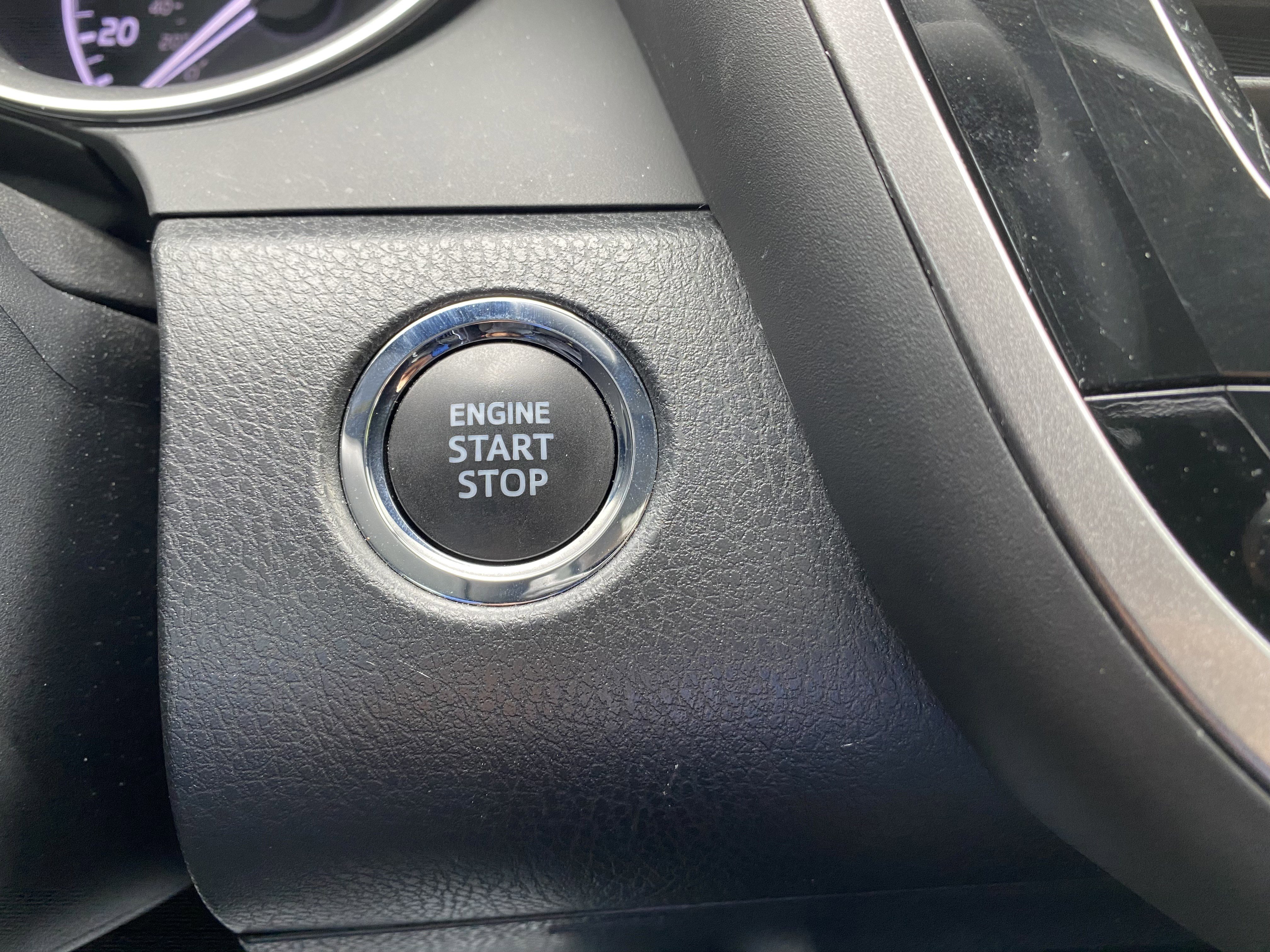 Used 2024 Toyota Camry LE w/ Convenience Package FWD image 26