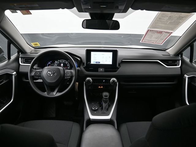 Certified 2025 Toyota RAV4 LE AWD/4WD image 19