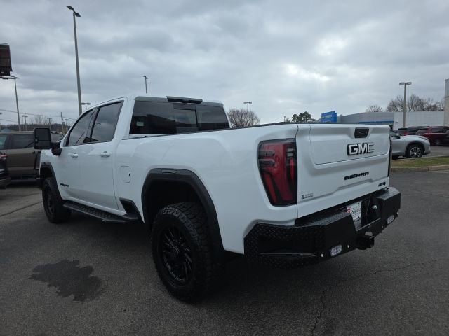 Used 2025 GMC Sierra 2500 AT4 w/ Technology Package image 7