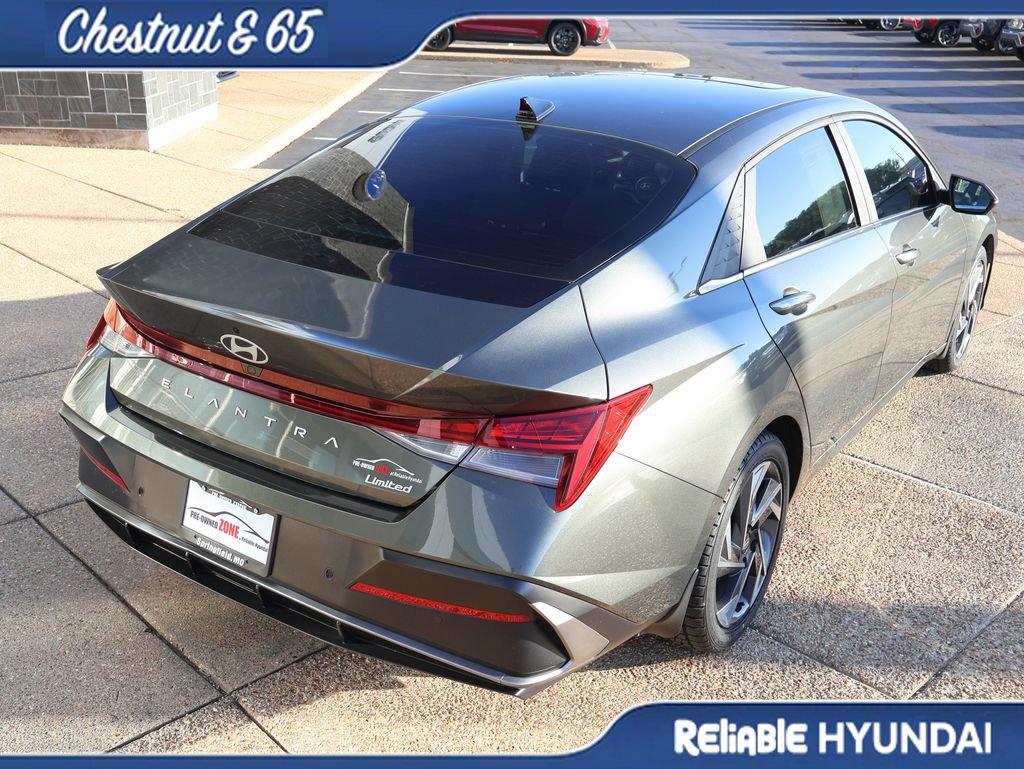 Certified 2024 Hyundai Elantra Limited FWD image 6