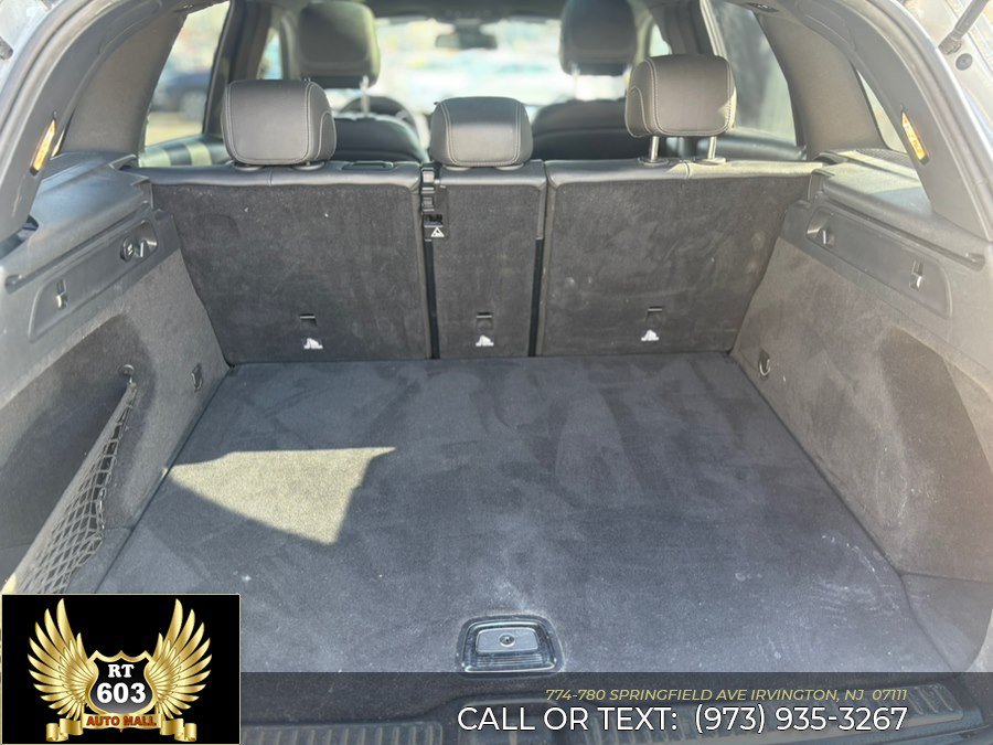 Used 2018 Mercedes-Benz GLC 300 4MATIC image 6