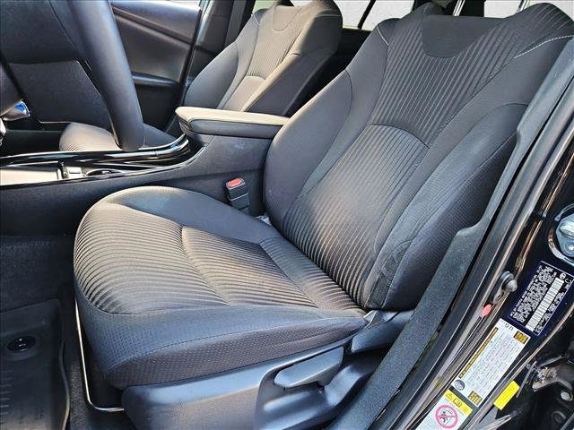 Used 2021 Toyota Prius Prime LE FWD image 15
