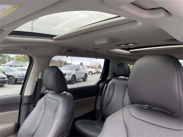 New 2026 Kia Carnival SX image 29