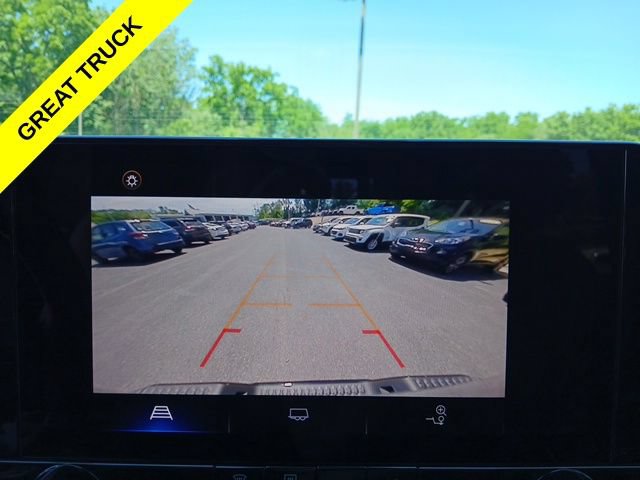 Used 2023 Chevrolet Colorado W/T w/ WT Convenience Package II RWD image 15