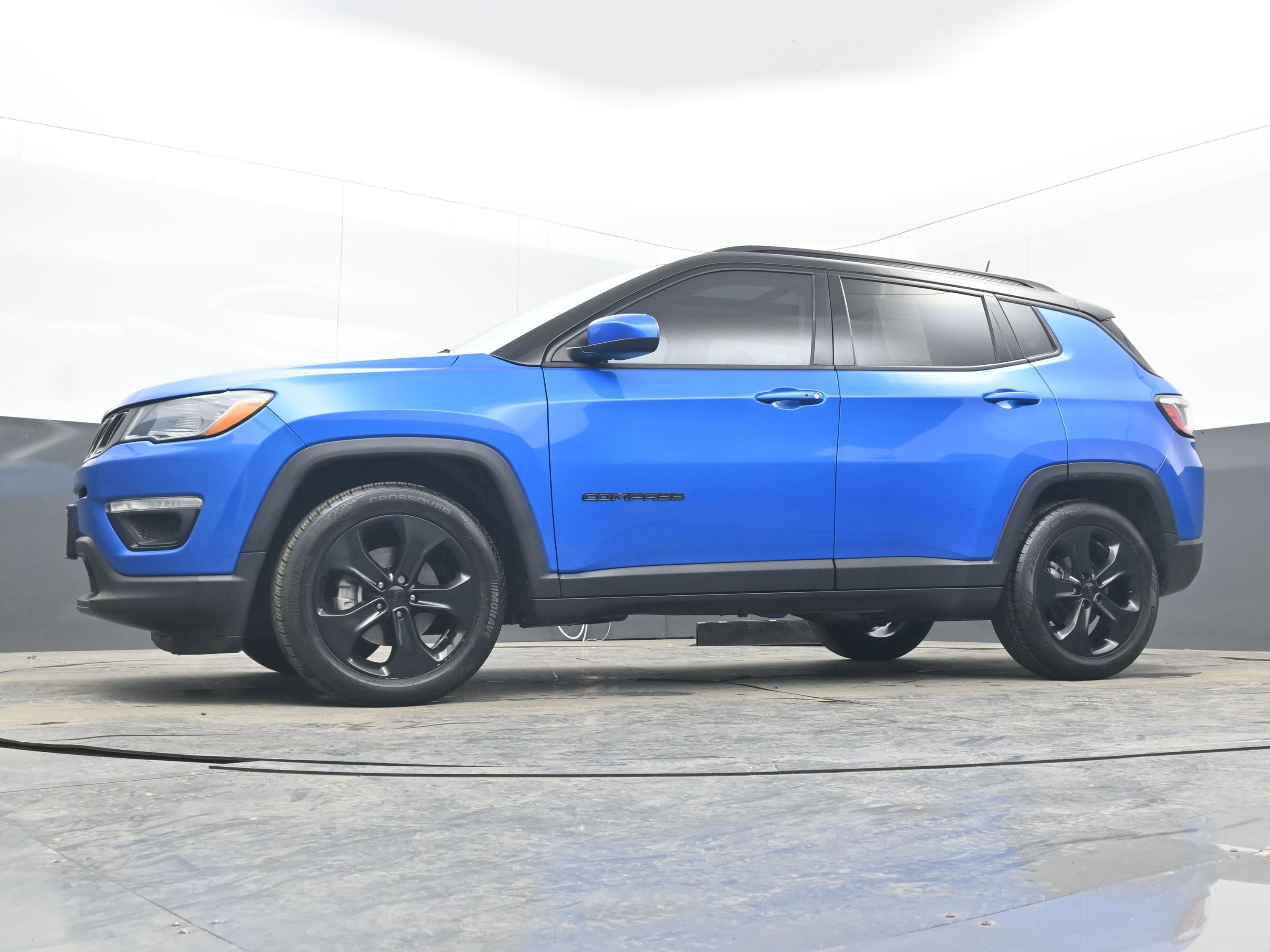 Used 2020 Jeep Compass Latitude image 26