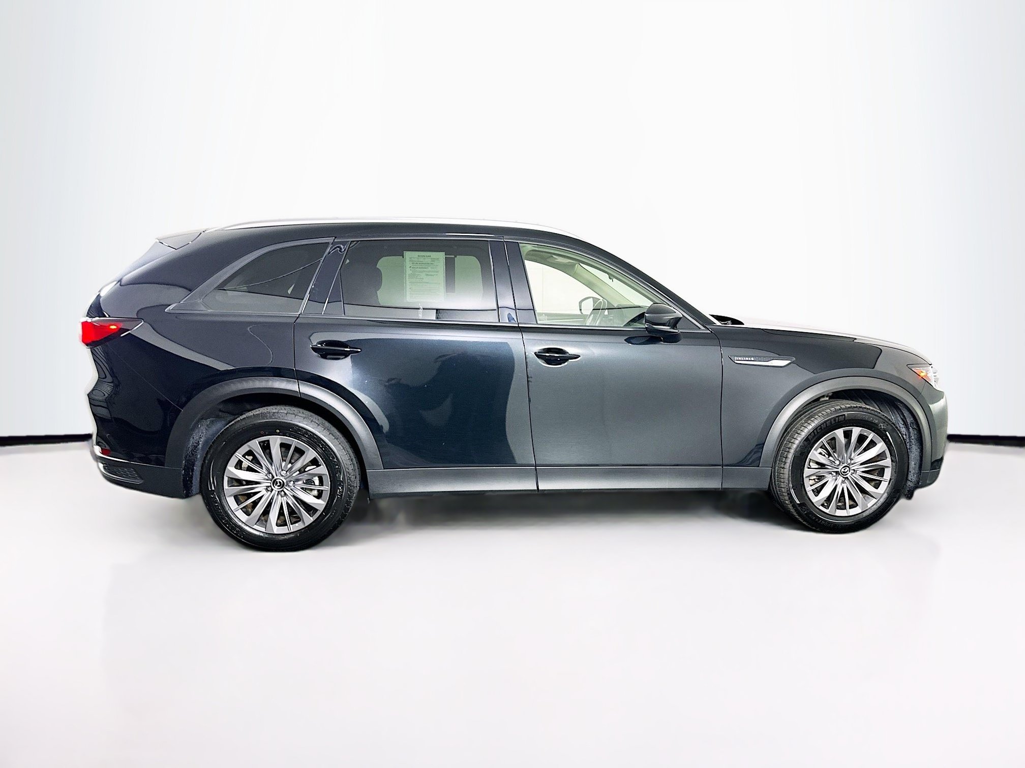 Used 2025 MAZDA CX-90 3.3 Turbo w/ Preferred Package AWD/4WD image 10