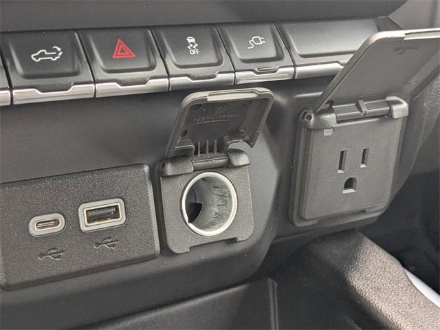 Used 2022 GMC Sierra 1500 SLT w/ SLT Premium Package image 8