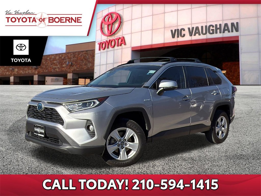 Certified 2021 Toyota RAV4 XLE image 1