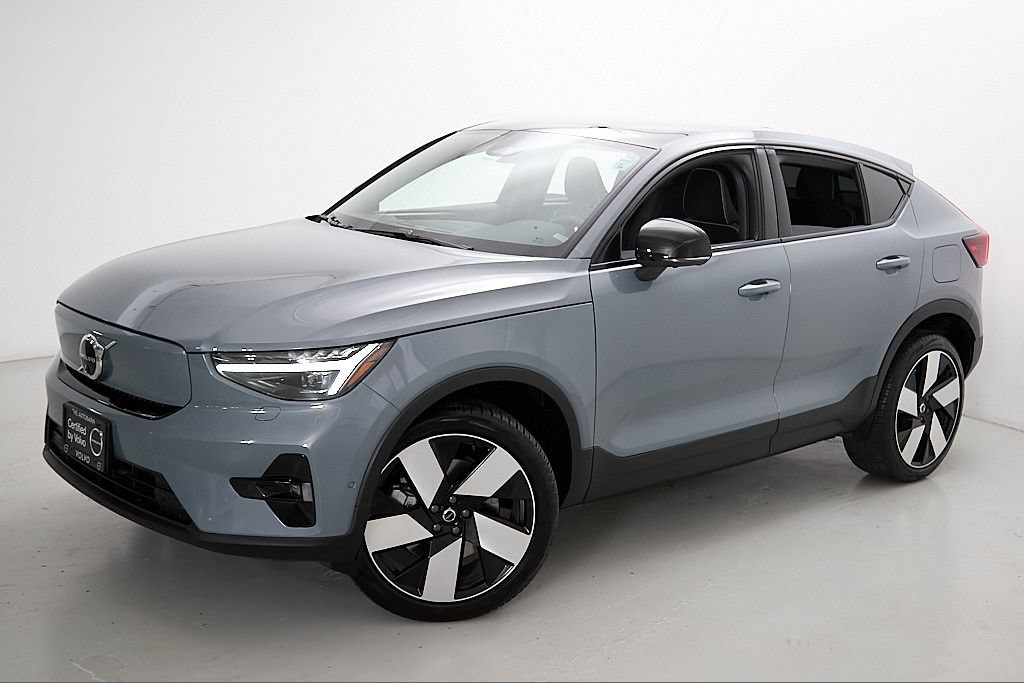 Certified 2023 Volvo C40 P8 Recharge Ultimate AWD/4WD image 3