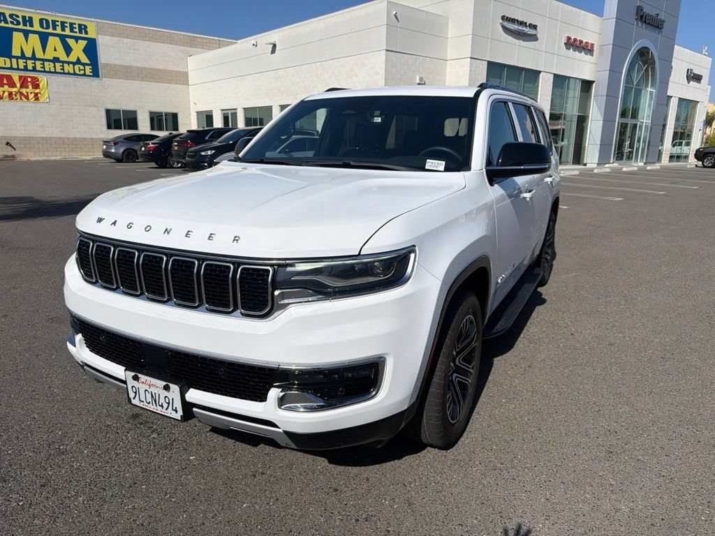 Used 2024 Jeep Wagoneer Series II w/ Flexible Seating Group RWD 360° Tour