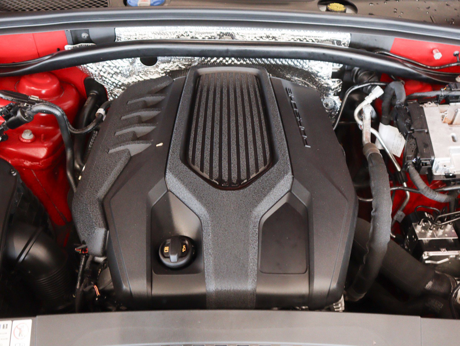 Certified 2024 Porsche Macan Turbo w/ Premium Plus Package image 26