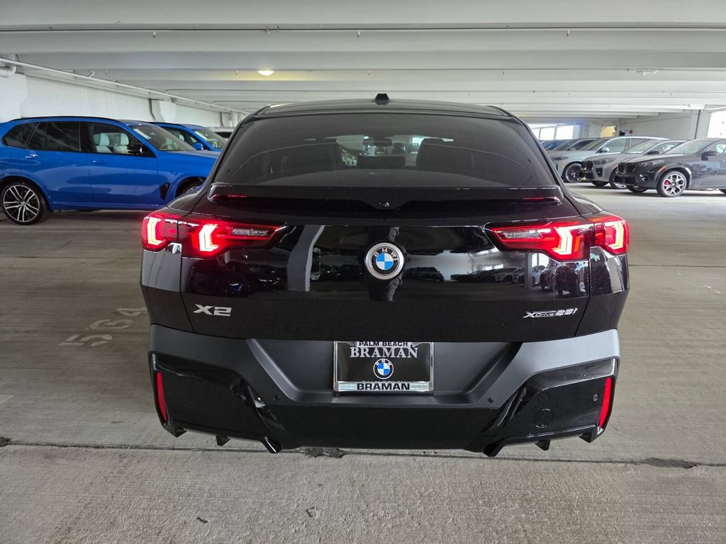 New 2026 BMW X2 xDrive28i w/ Convenience Package AWD/4WD image 5