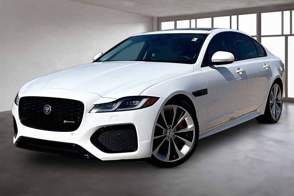 Used 2022 Jaguar XF R-Dynamic SE AWD/4WD image 1