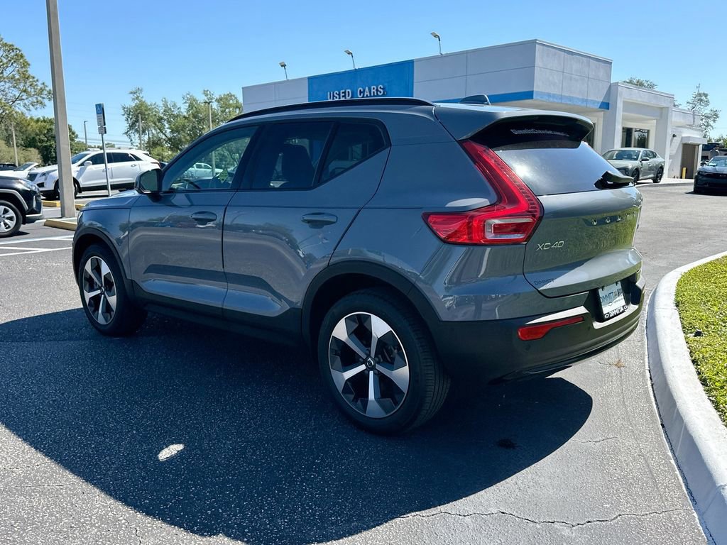 Used 2023 Volvo XC40 B5 Ultimate AWD/4WD image 7