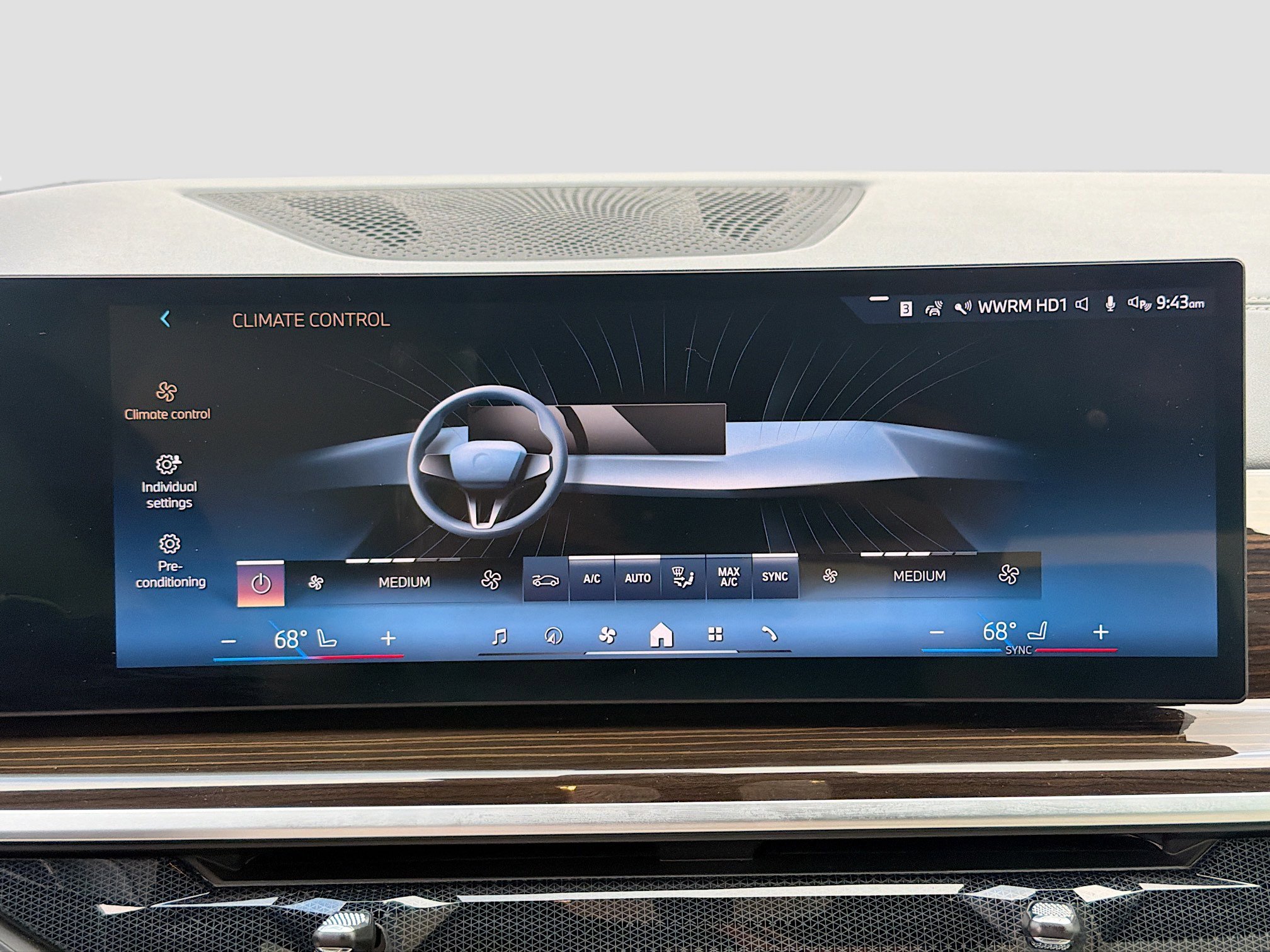 Used 2024 BMW X5 sDrive40i w/ M Sport Package image 35