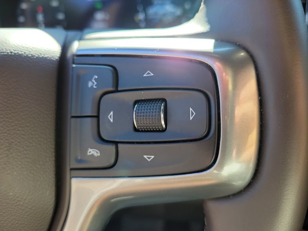 Used 2026 Chevrolet Silverado 1500 RST AWD/4WD image 28