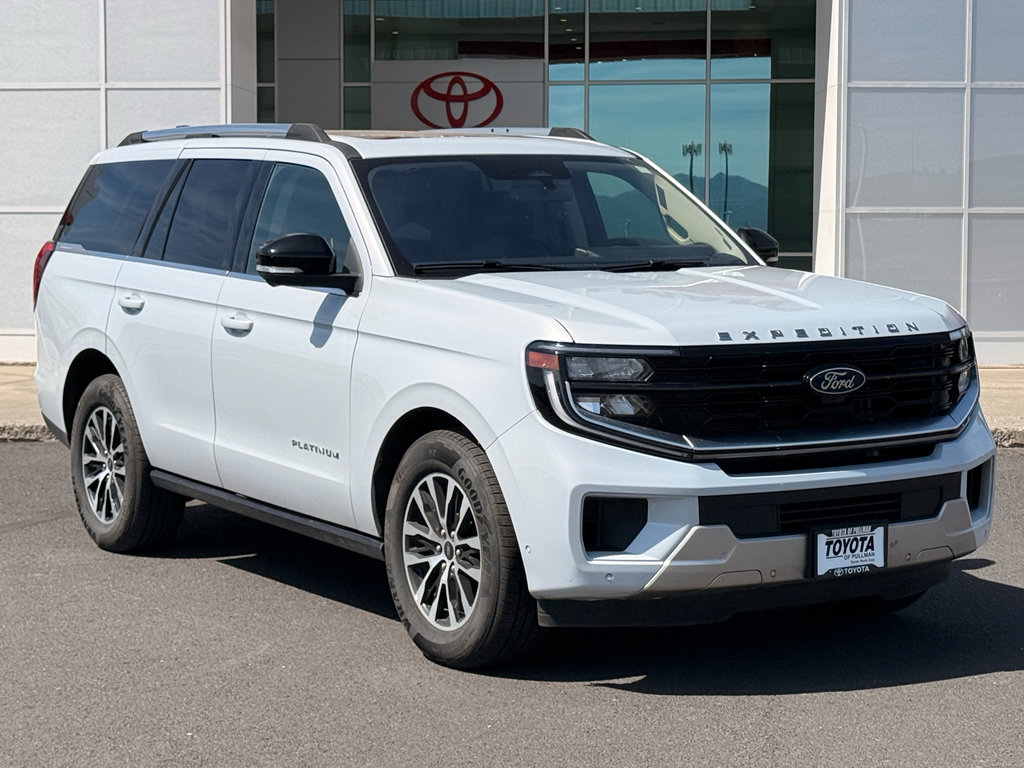 Used 2025 Ford Expedition Platinum AWD/4WD image 1
