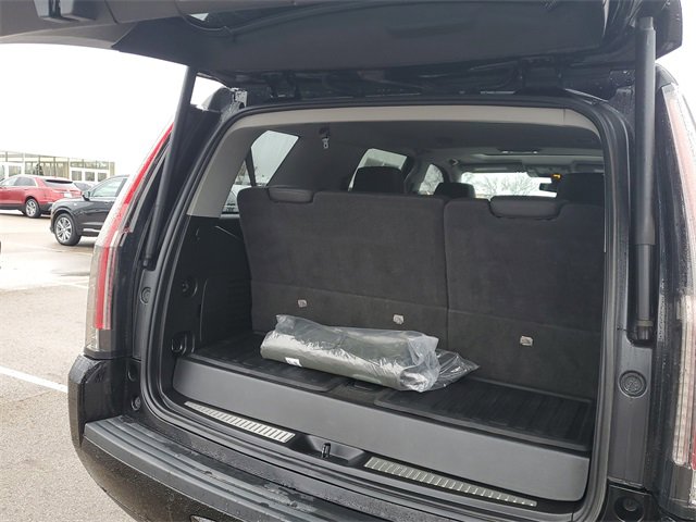 Used 2020 Cadillac Escalade Luxury image 31