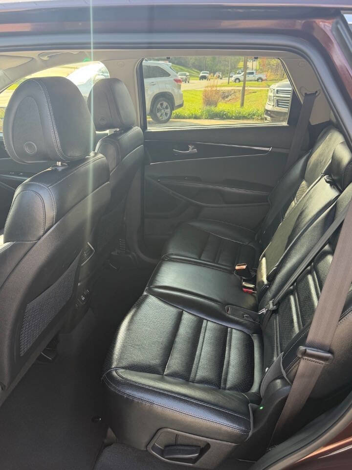 Used 2016 Kia Sorento EX w/ EX Premium Package image 15