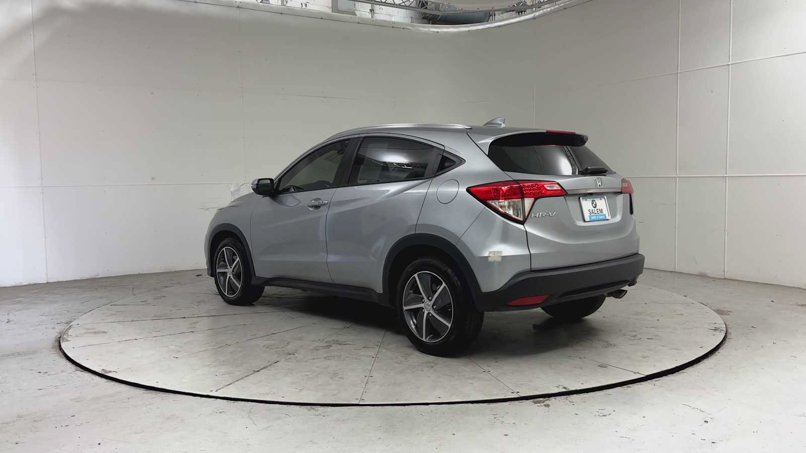 Used 2021 Honda HR-V EX image 9
