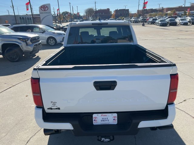 New 2025 Toyota Tacoma TRD Sport image 9