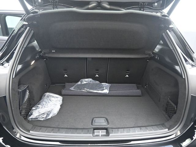 New 2025 Mercedes-Benz GLA 250 4MATIC image 14